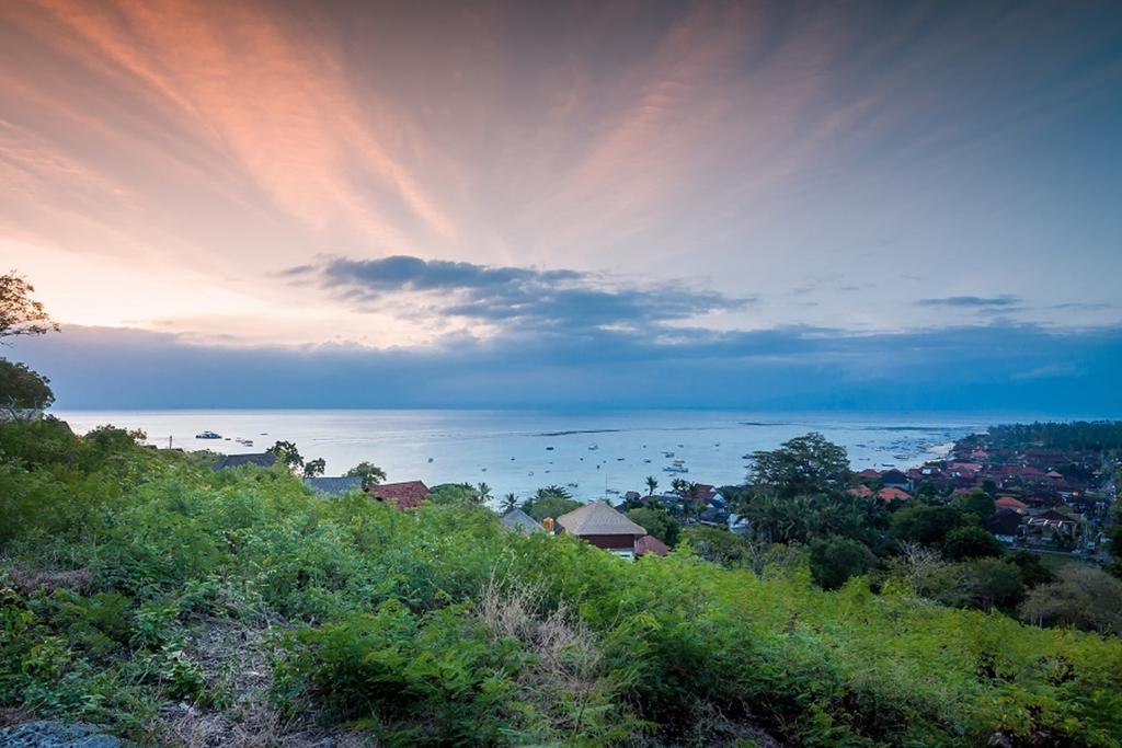 Villa Keluarga نوسا ليمبونغان المظهر الخارجي الصورة